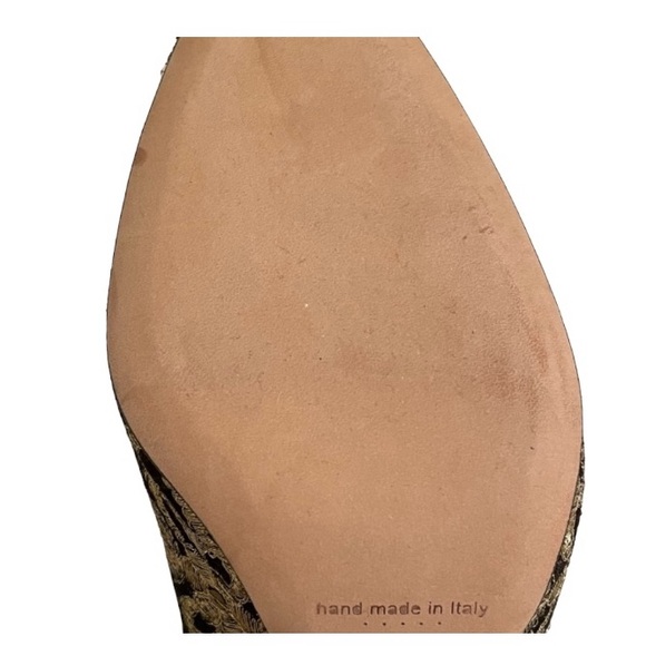 New! Manolo Blahnik Isola Black embroidered velvet bootie boots size 36.5 6.5 - Picture 6 of 15